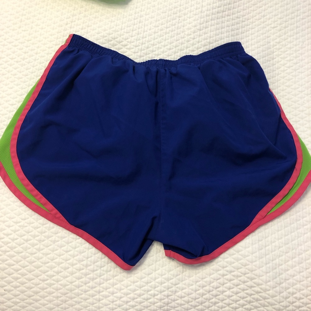 Nike Running Shorts Small - Picture 3 of 5